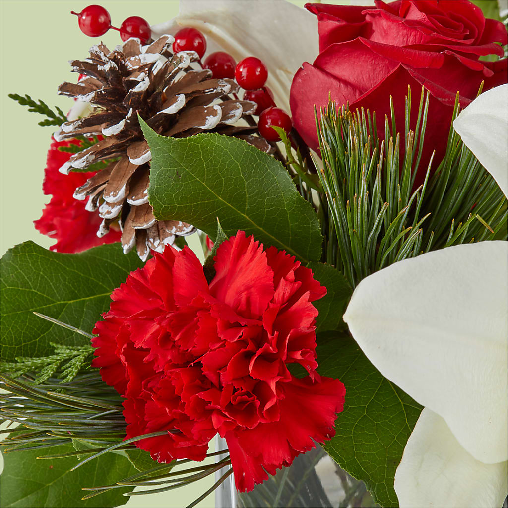 Glistening Icicles Bouquet –  Occasions Of Love, Huntersville NC